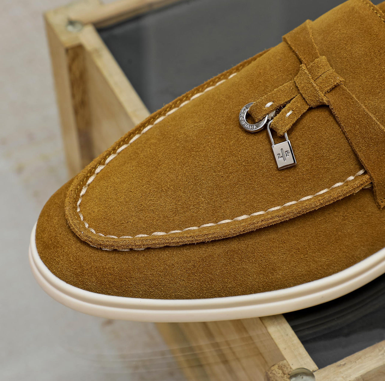 LP summer walk suede loafers type I